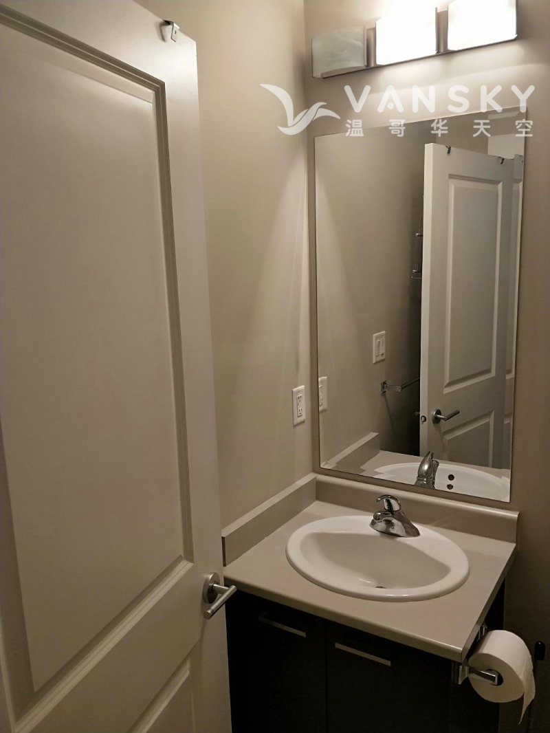 230402235619_bathroom 2.jpg